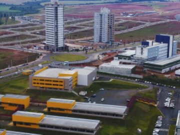 EDIF�CIO *CENTRO M�DICO EMPRESARIAL DOS LAGOS*